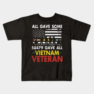 Vietnam Veteran All Gave Some 58,479 Gave All T-Shirt with Soldiers Statue and Service Ribbon Kids T-Shirt